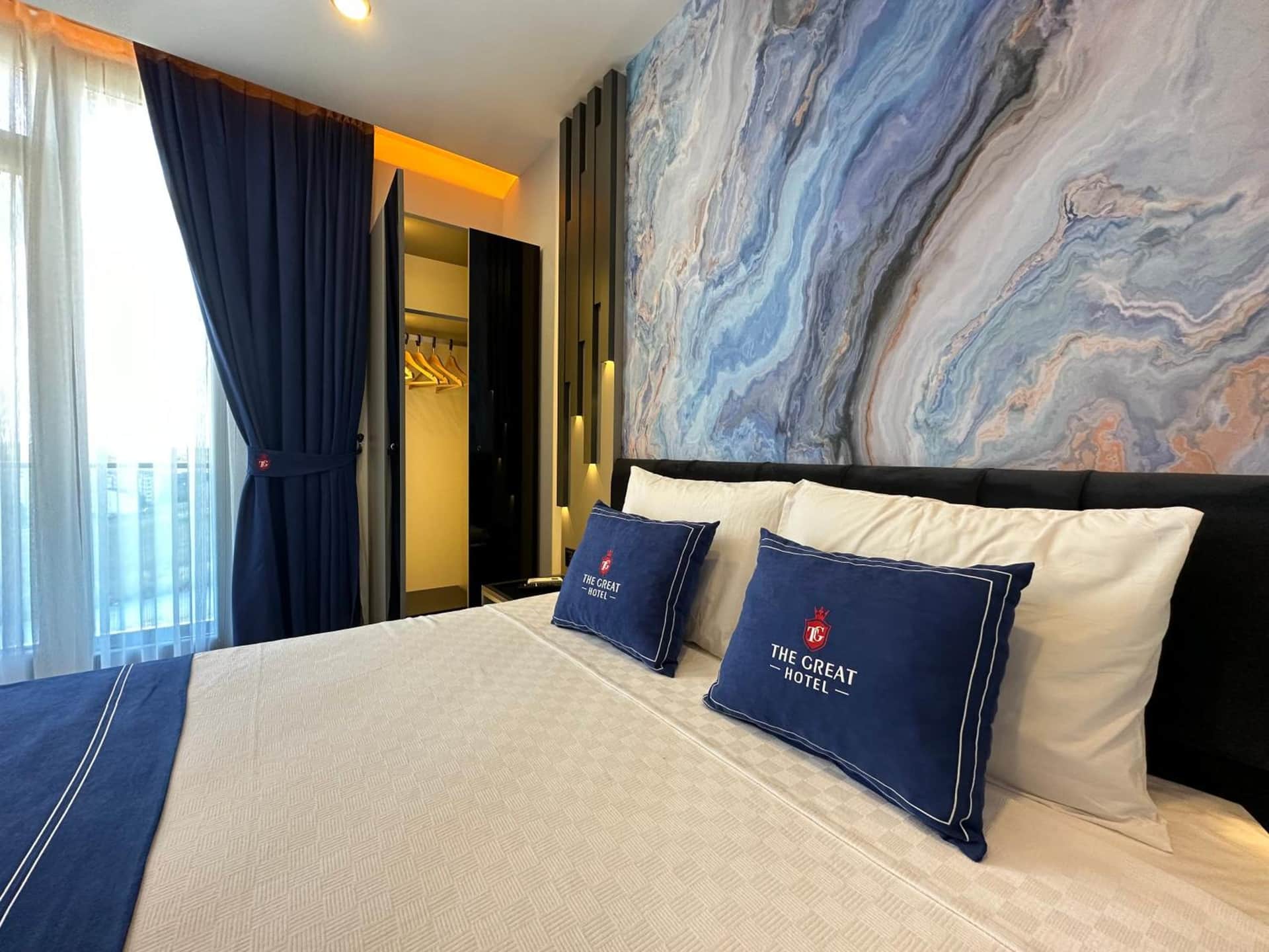 The Great Airport Hotel
