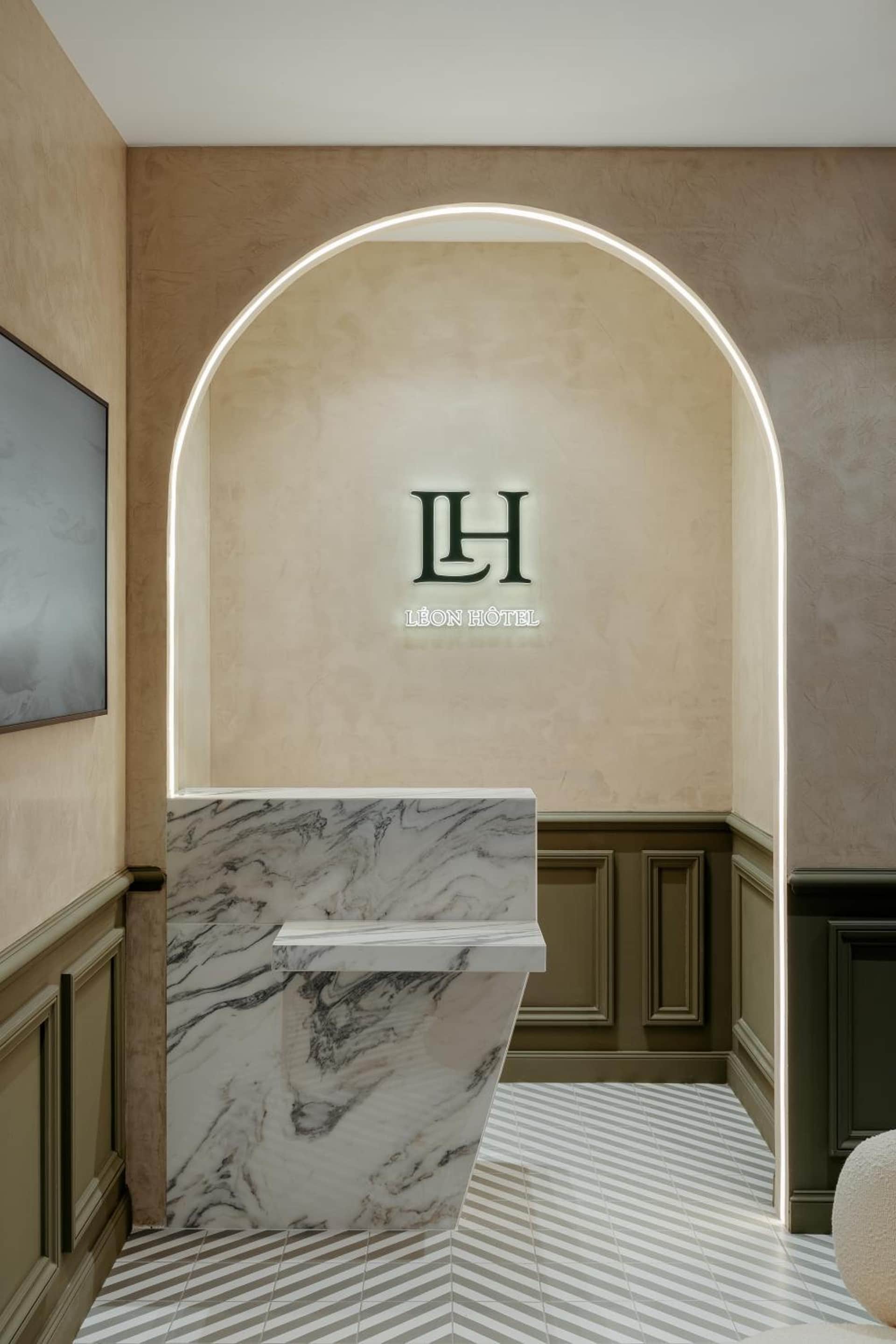 Léon Hôtel