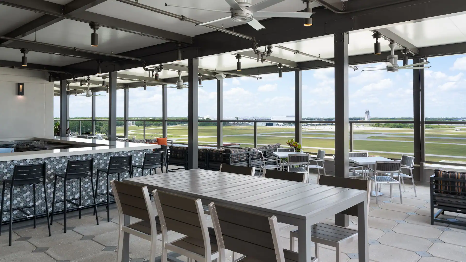 Hyatt Place Melbourne Airport