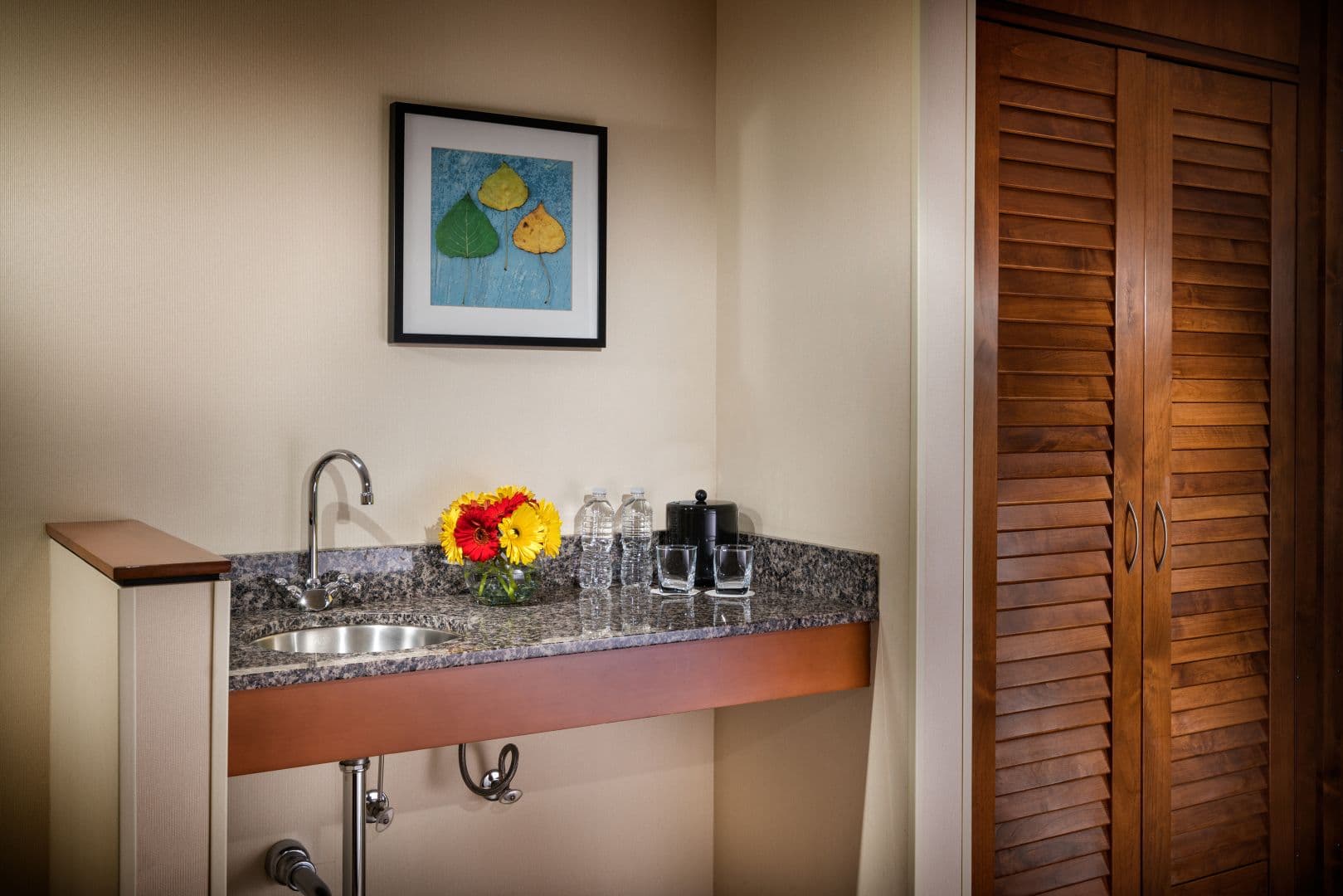 Staypineapple, Watertown, University District Seattle