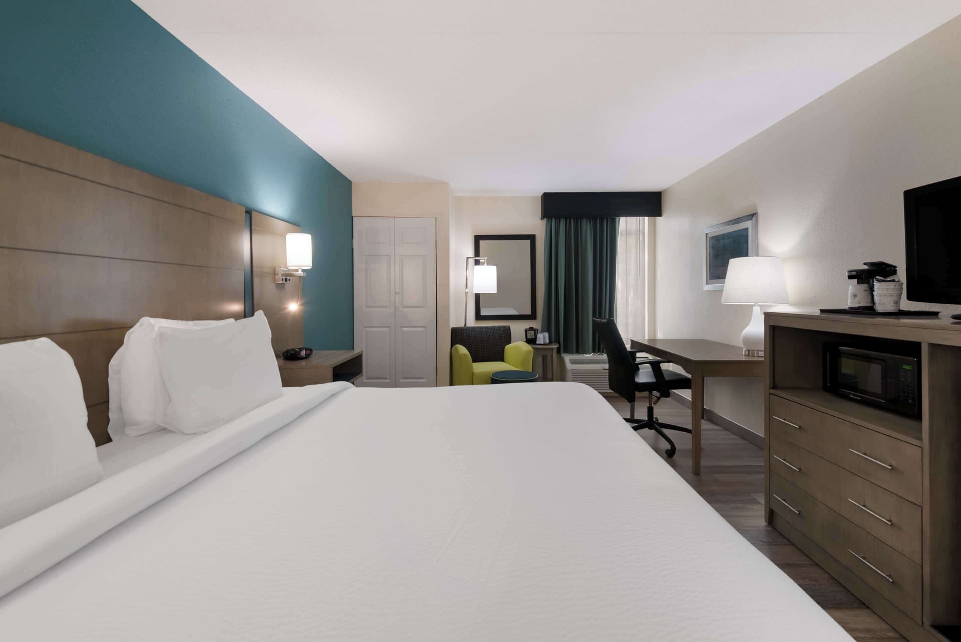 Best Western Hampton Coliseum Inn