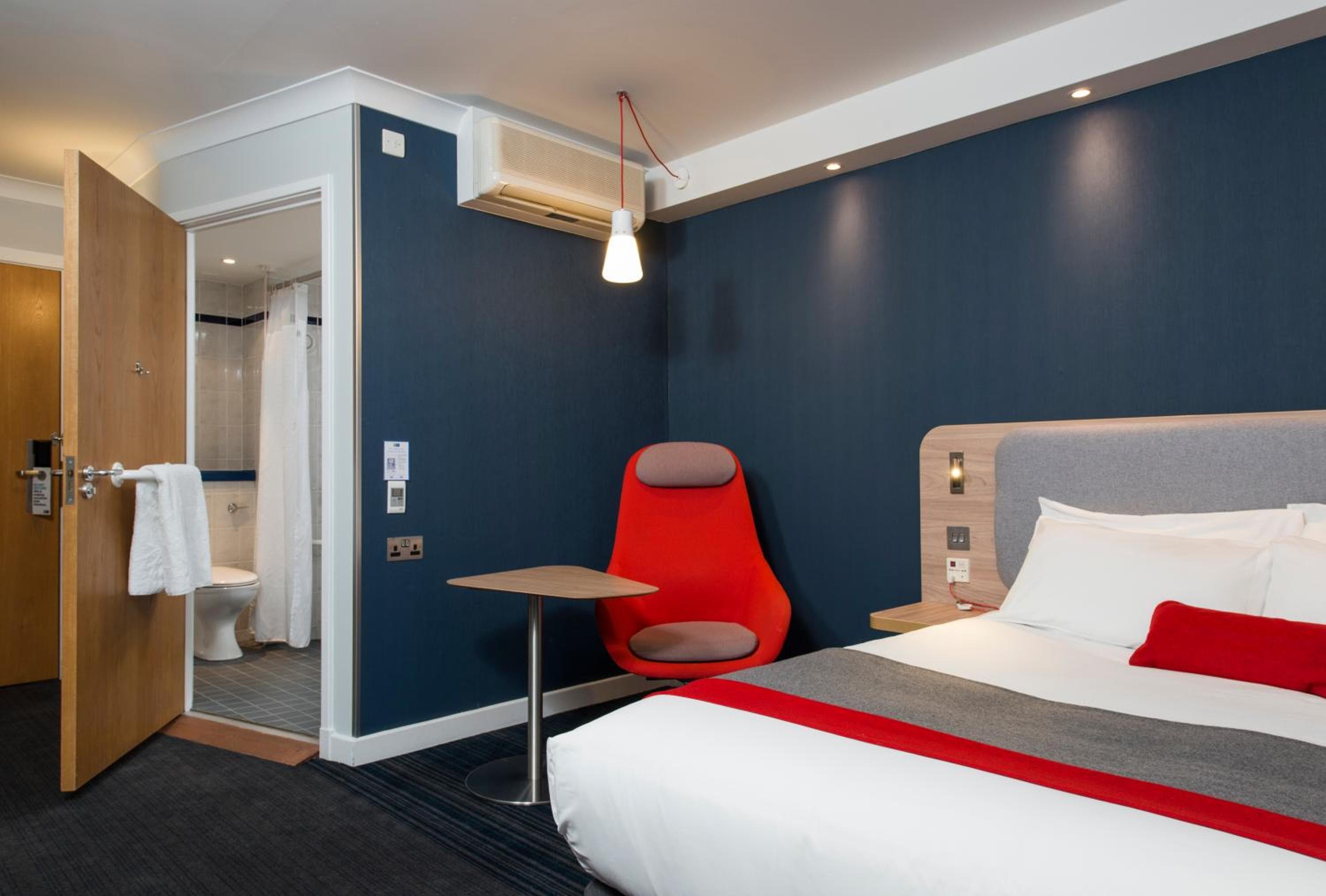 Holiday Inn Express Edinburgh - Leith Waterfront by IHG