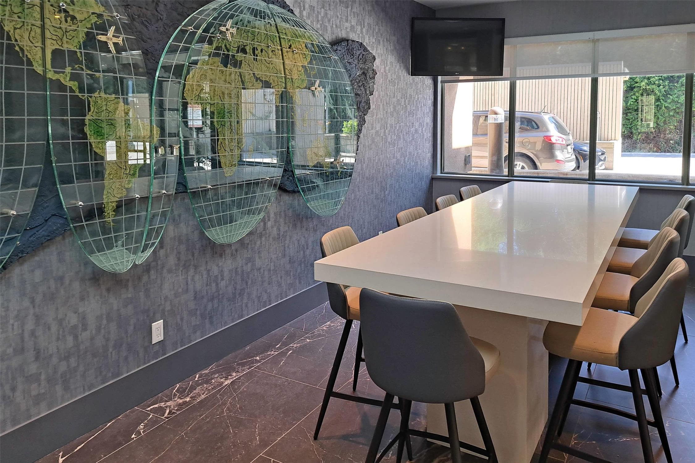 Comfort Hotel Vancouver Airport