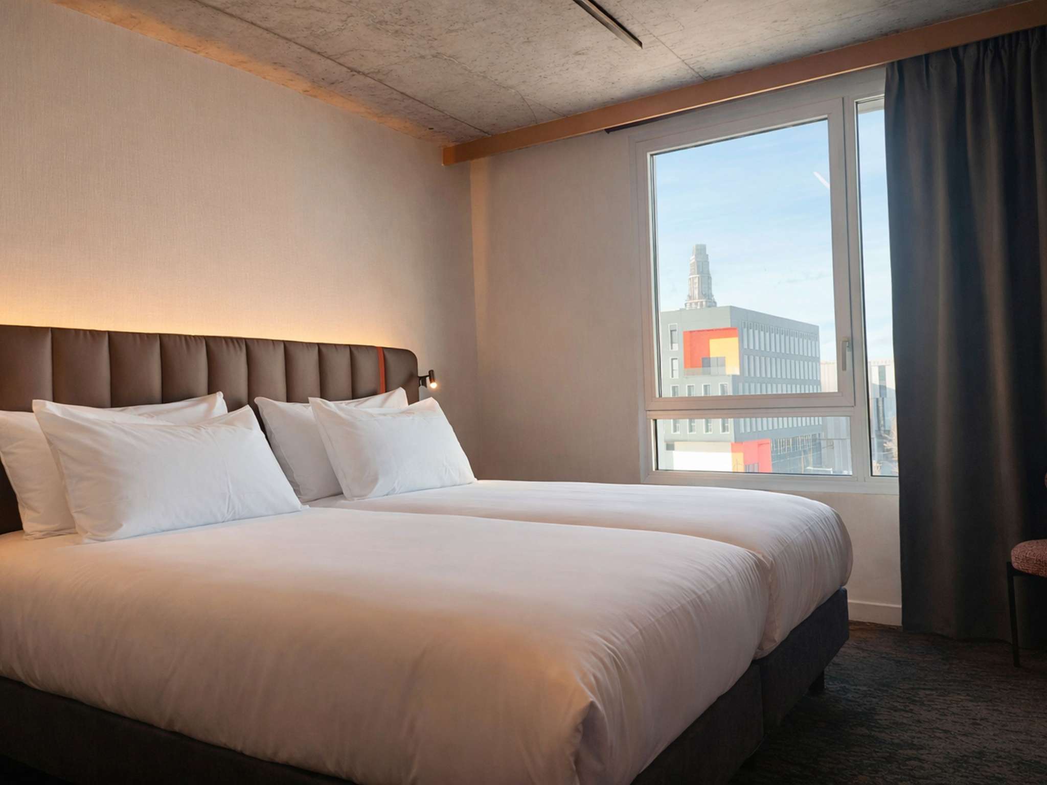 You Hotel Amiens - Handwritten Collection