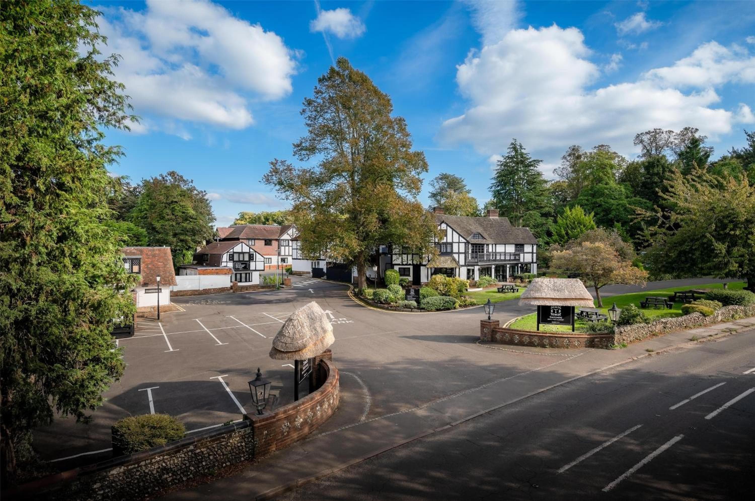 Thatchers, Leatherhead East Horsley