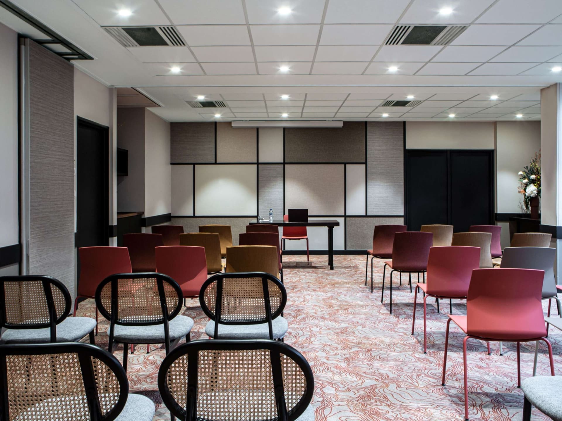 Mercure Paris Boulogne Pont de Saint-Cloud Hotel