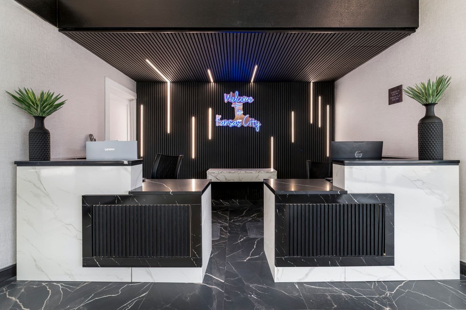 Cambridge Hotel - Kansas City