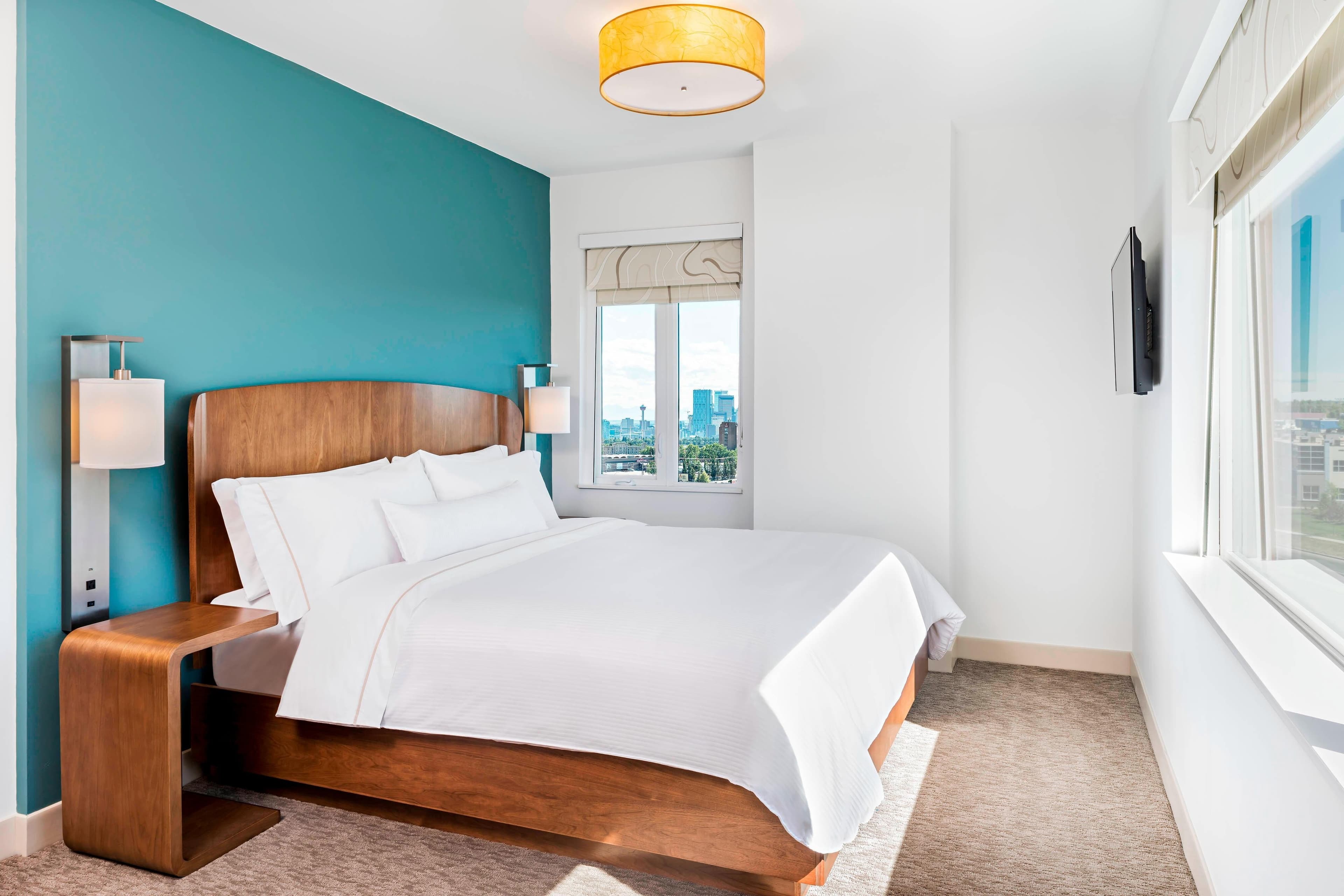 Element Calgary Airport