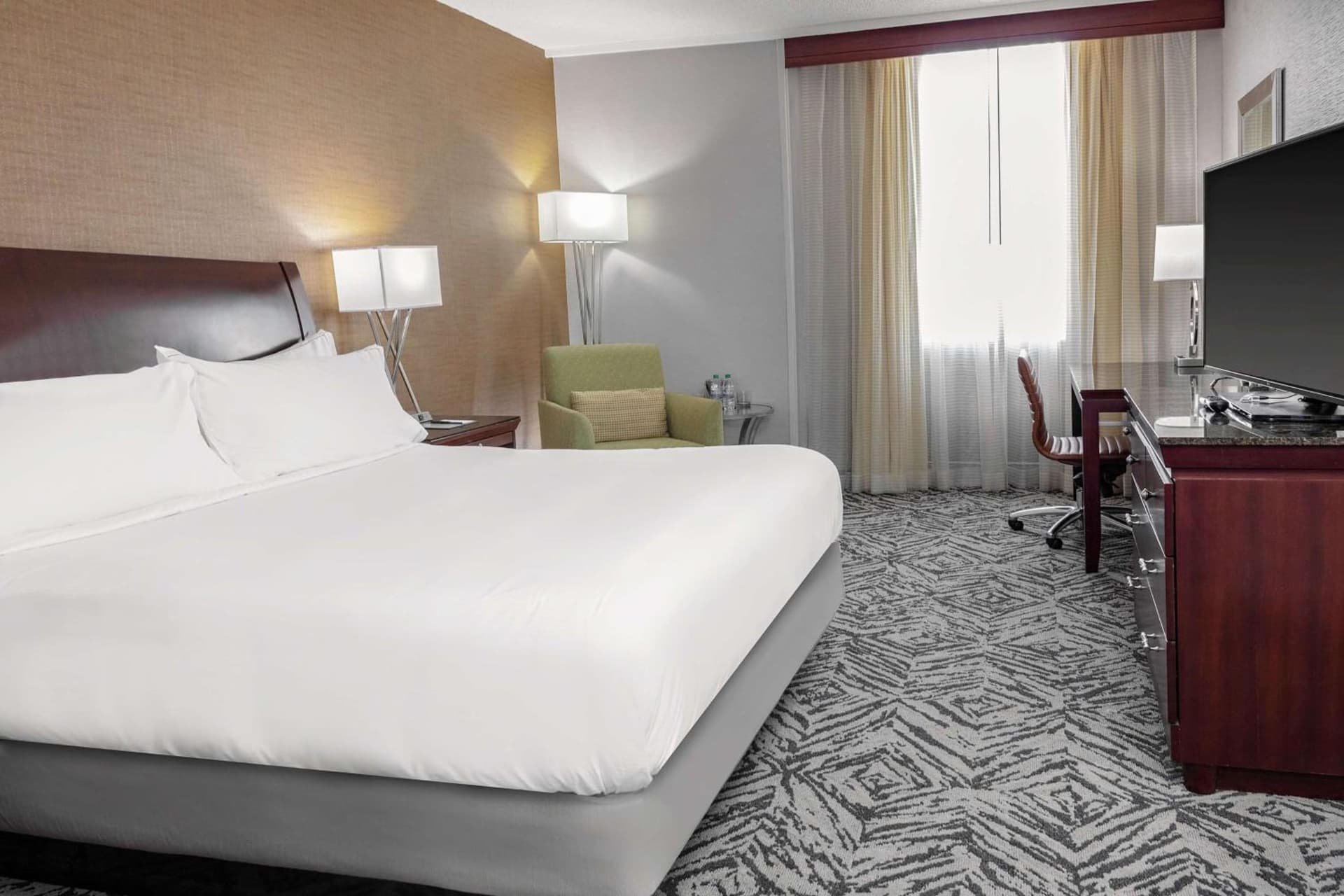 DoubleTree by Hilton Hotel Omaha Downtown