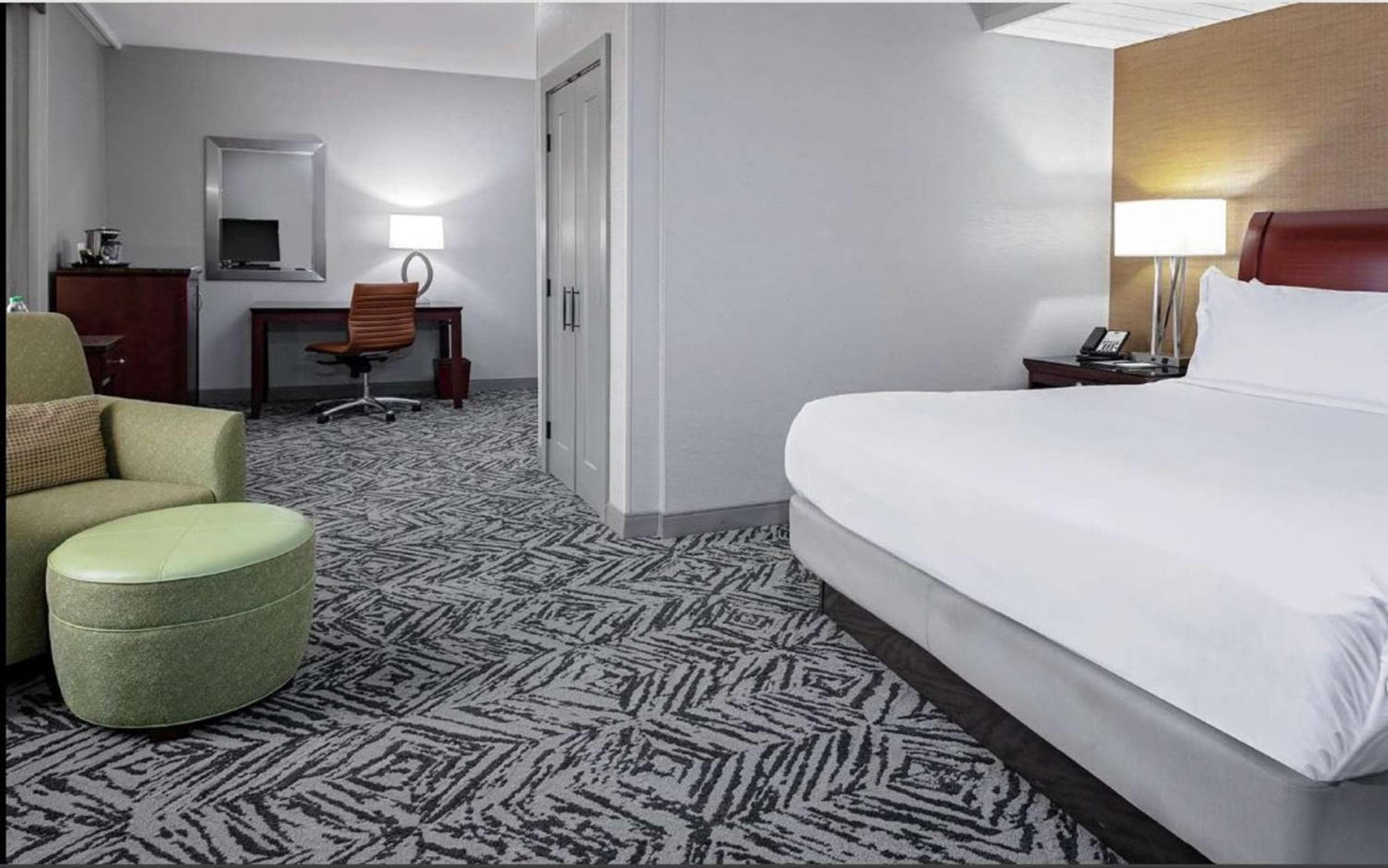 DoubleTree by Hilton Hotel Omaha Downtown