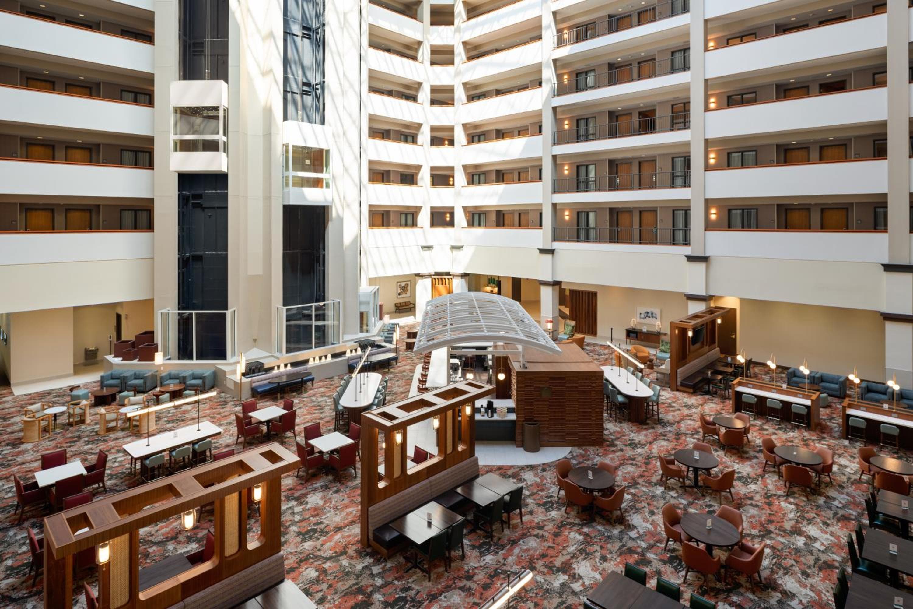 Embassy Suites by Hilton Charleston Airport Hotel & Convention Center