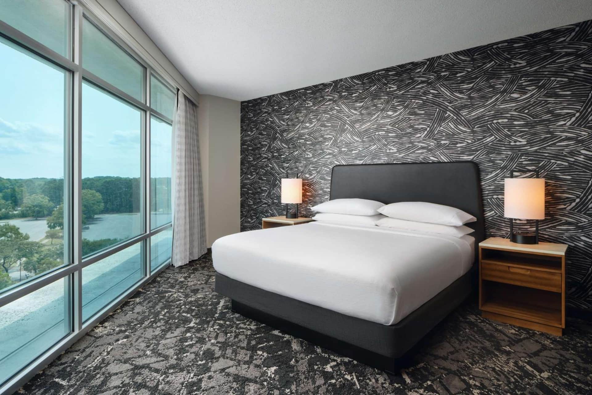 Embassy Suites by Hilton Hampton Convention Center