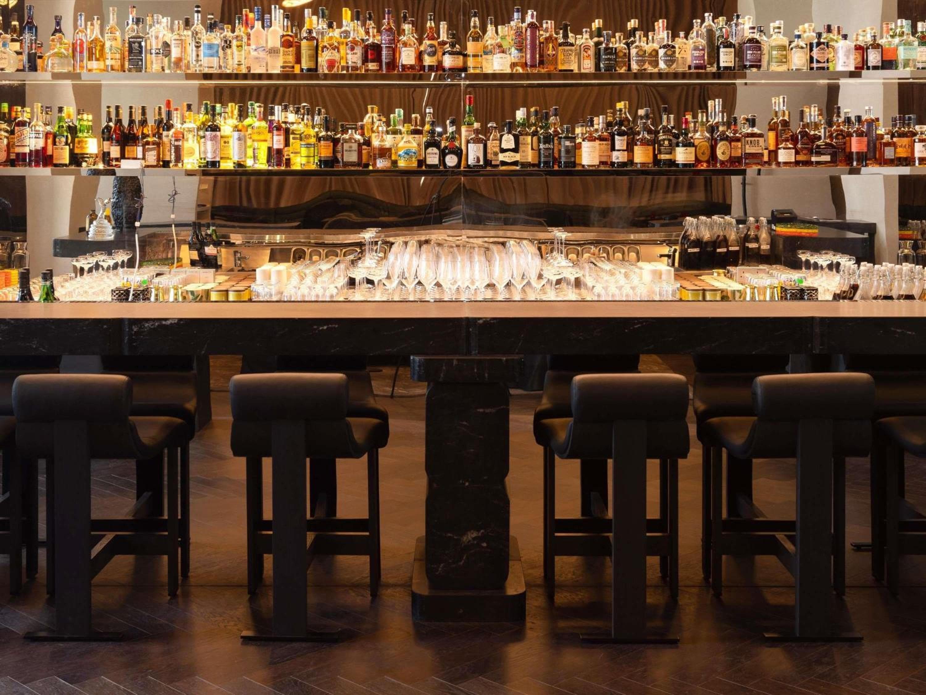 Mondrian Singapore Duxton