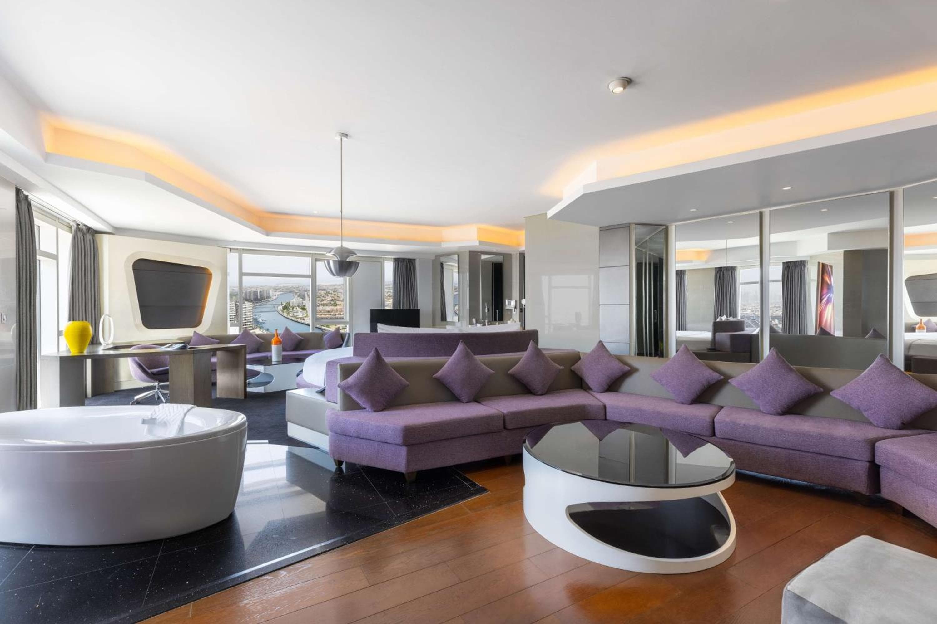 V Hotel Dubai, Curio Collection by Hilton