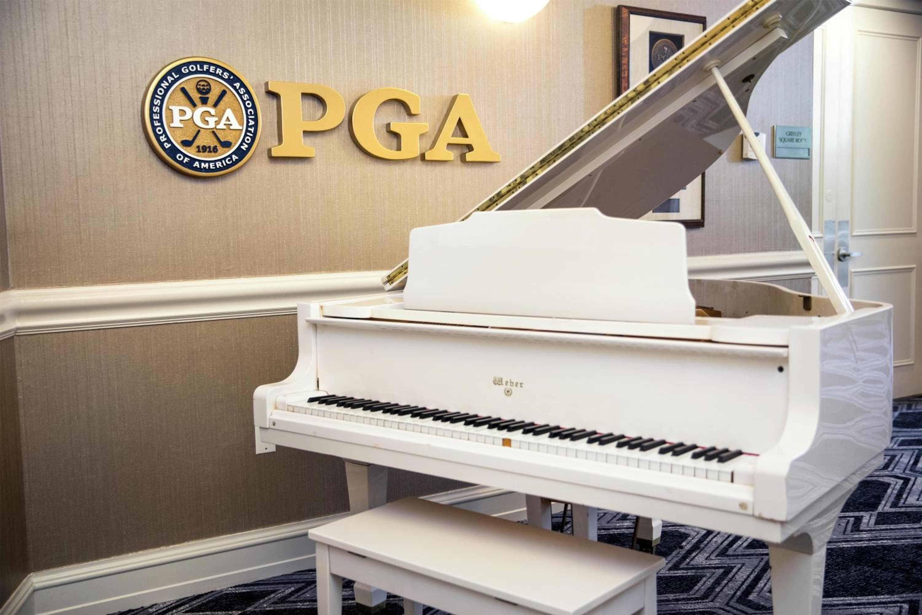 Martinique New York On Broadway