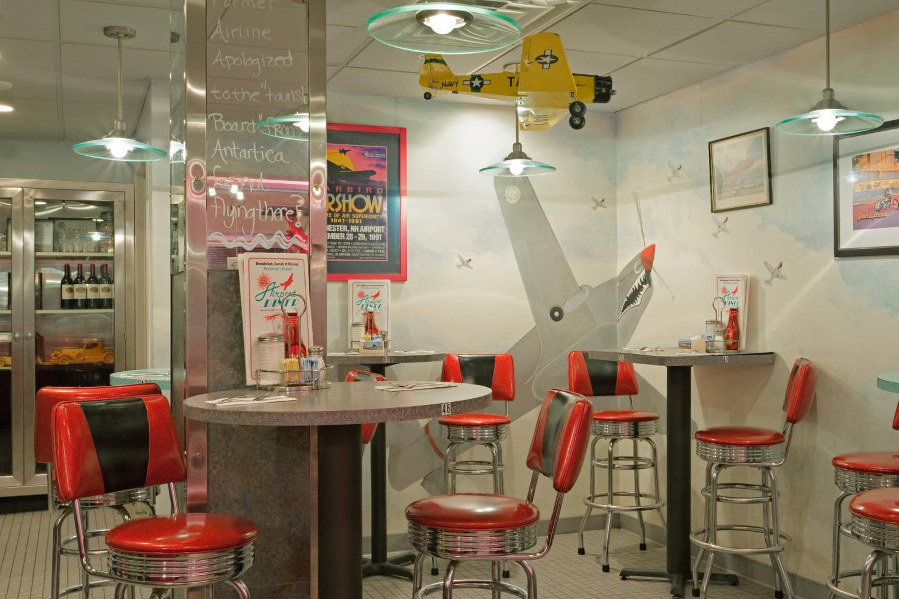 Holiday Inn Manchester Airport by IHG