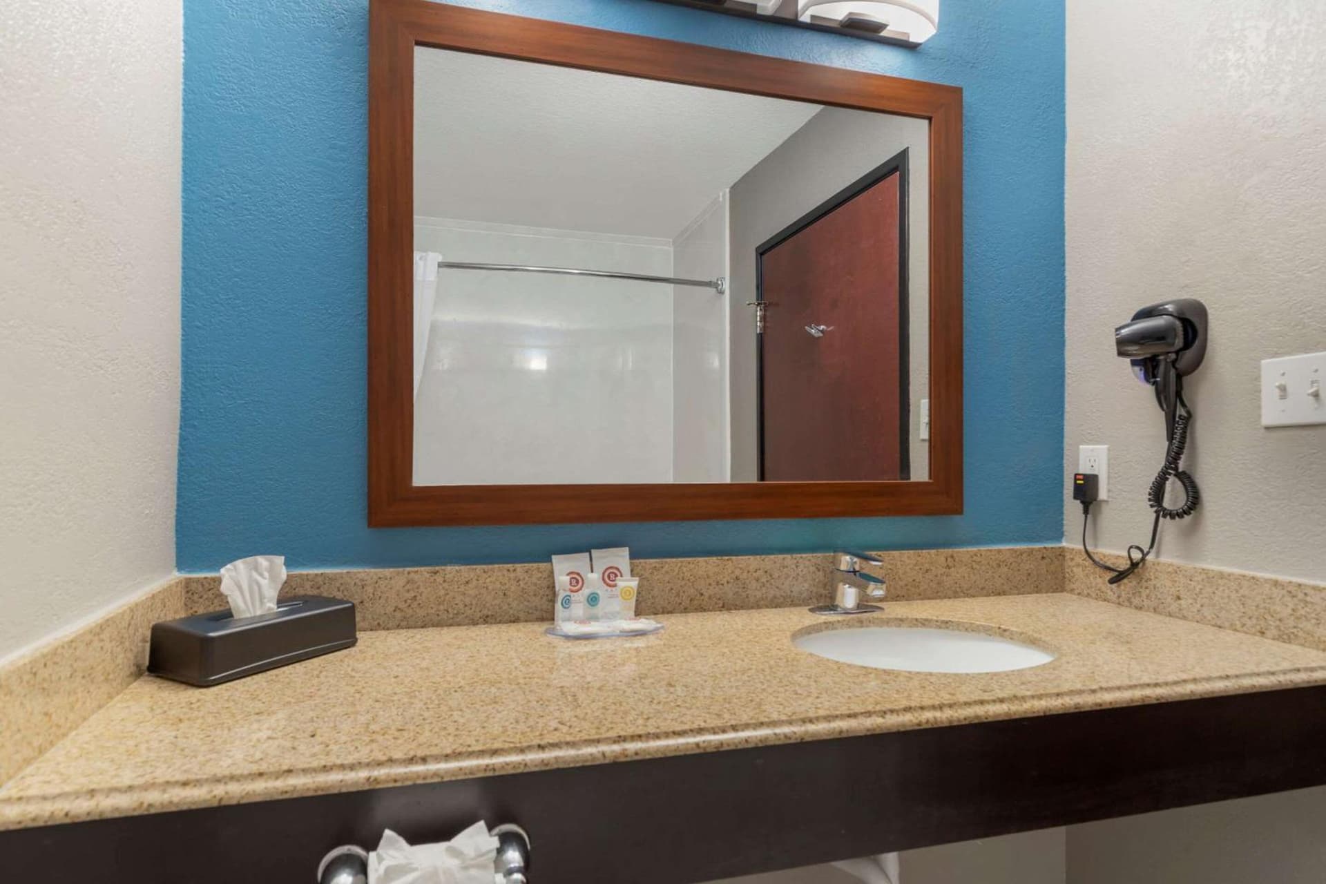 Comfort Inn & Suites Near Medical Center San Antonio