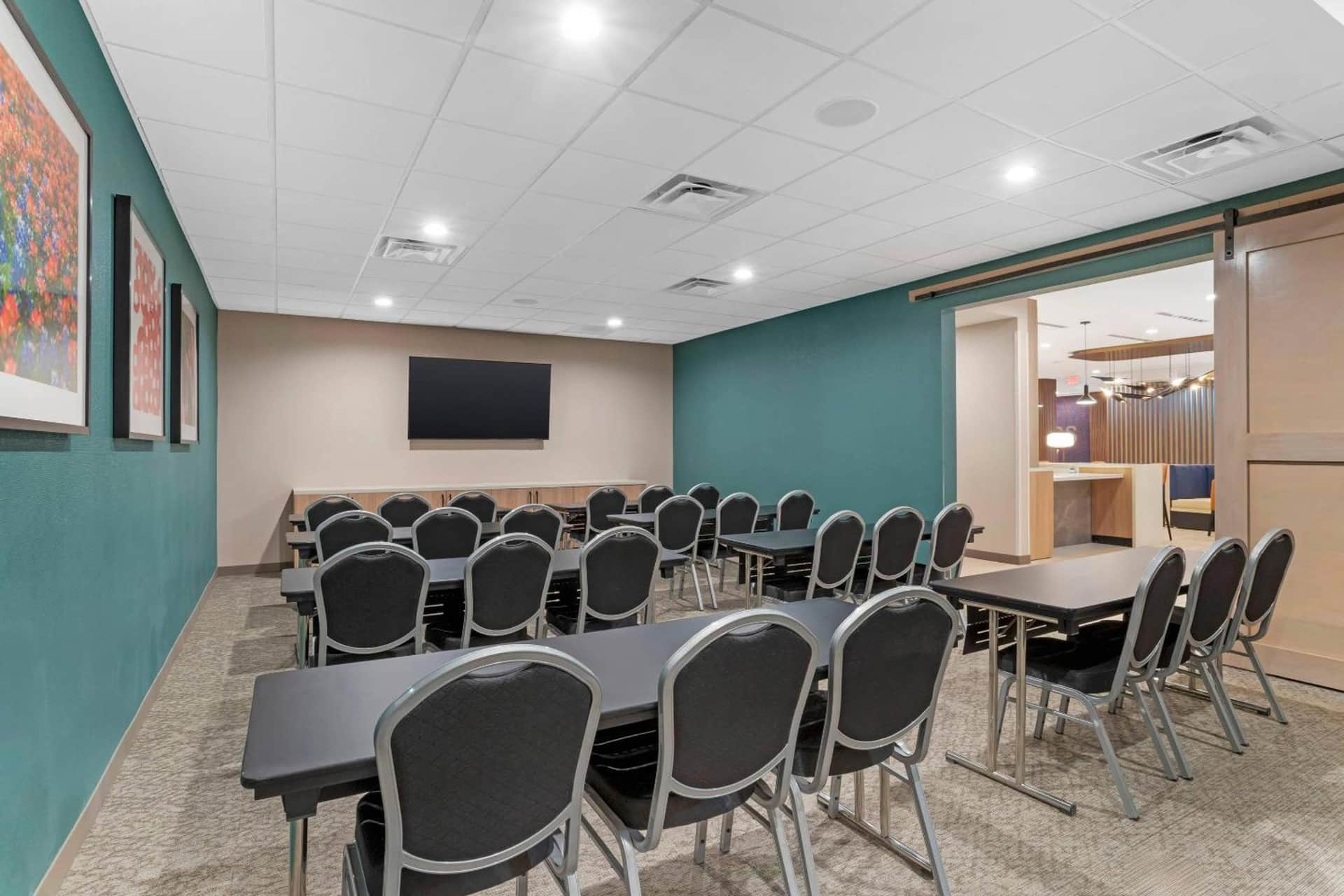 Cambria Hotel Euless - DFW Airport South