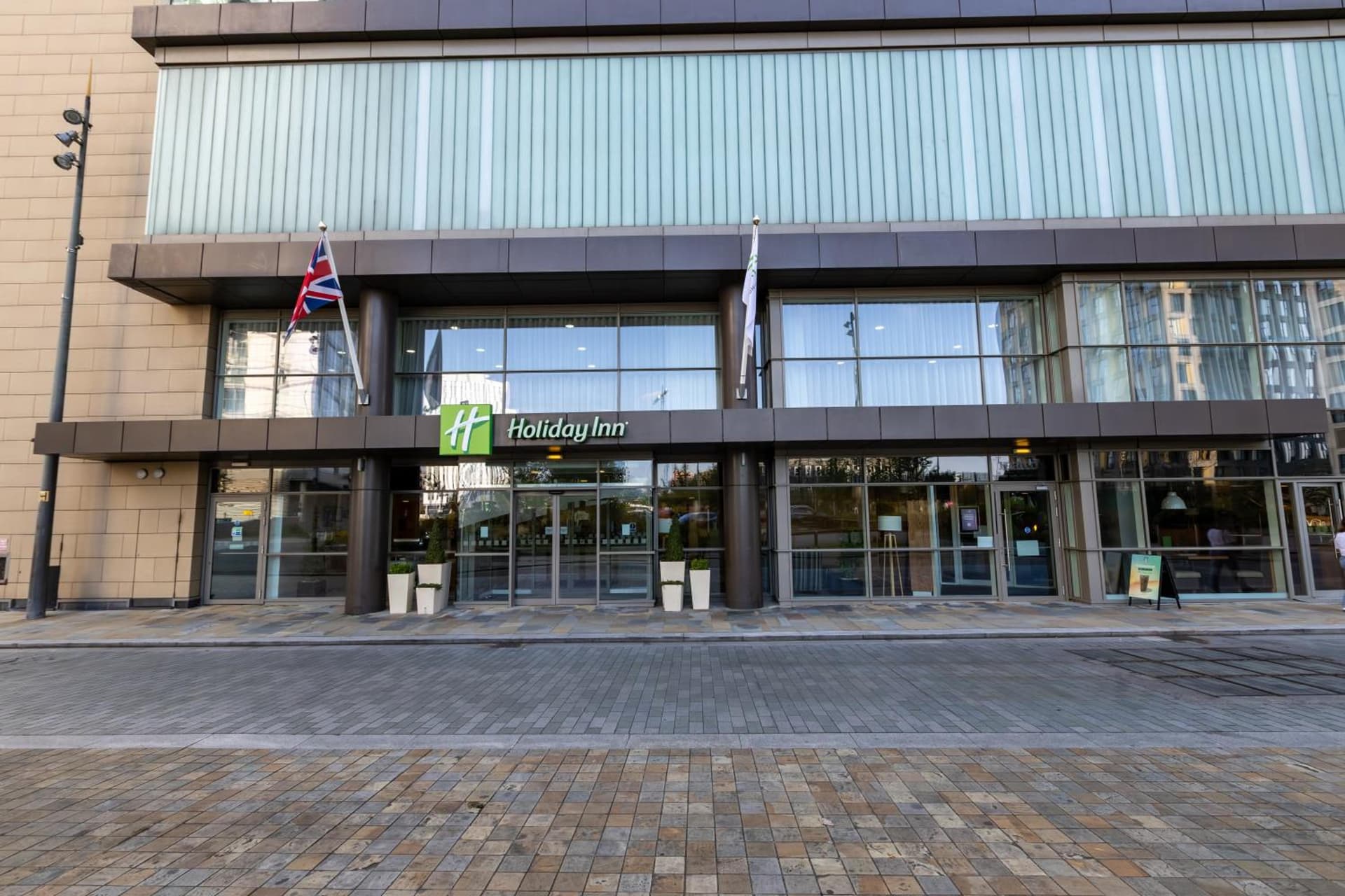 Holiday Inn Manchester-Mediacityuk by IHG