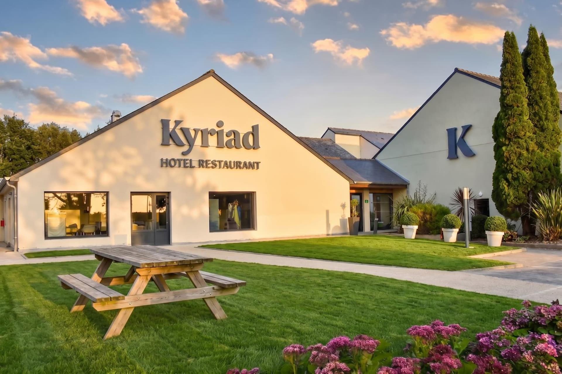 Kyriad Hotel Lannion Perros-Guirec