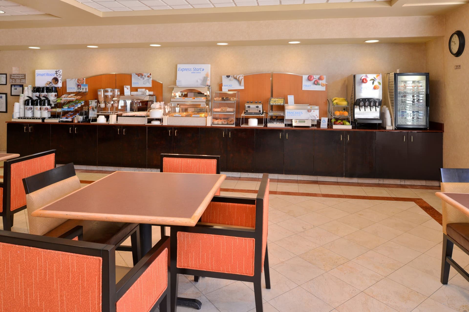 Holiday Inn Express & Suites Austin North Central by IHG