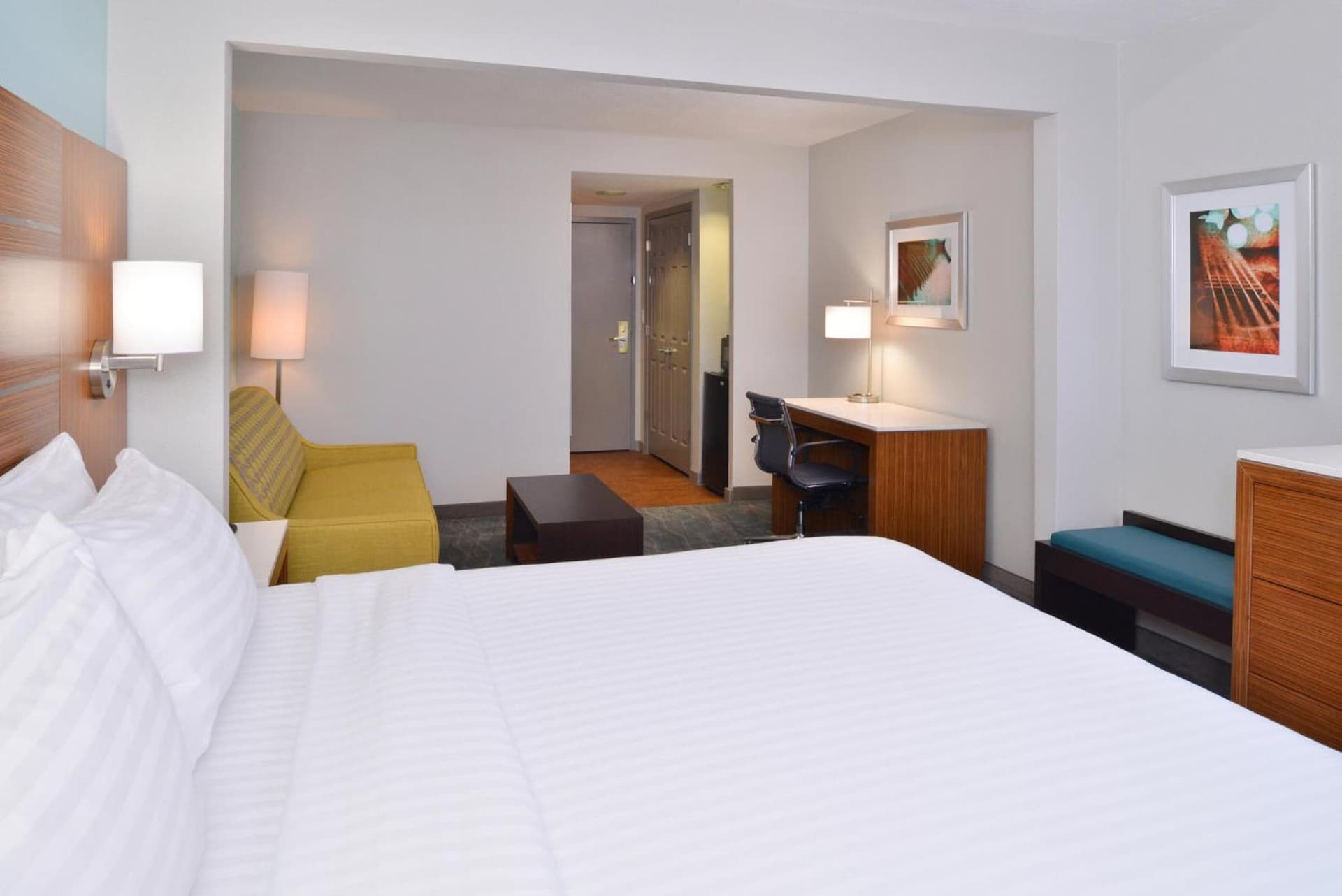 Holiday Inn Express & Suites Austin North Central by IHG