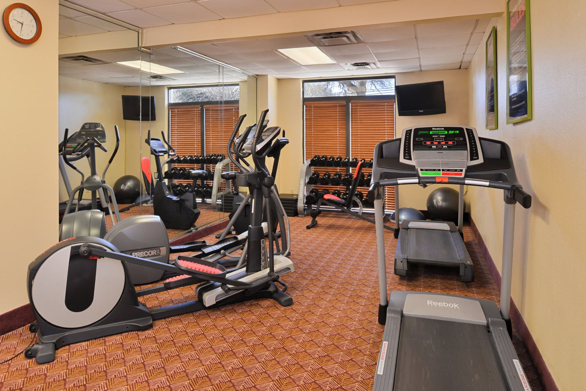 Holiday Inn Express & Suites Austin North Central by IHG
