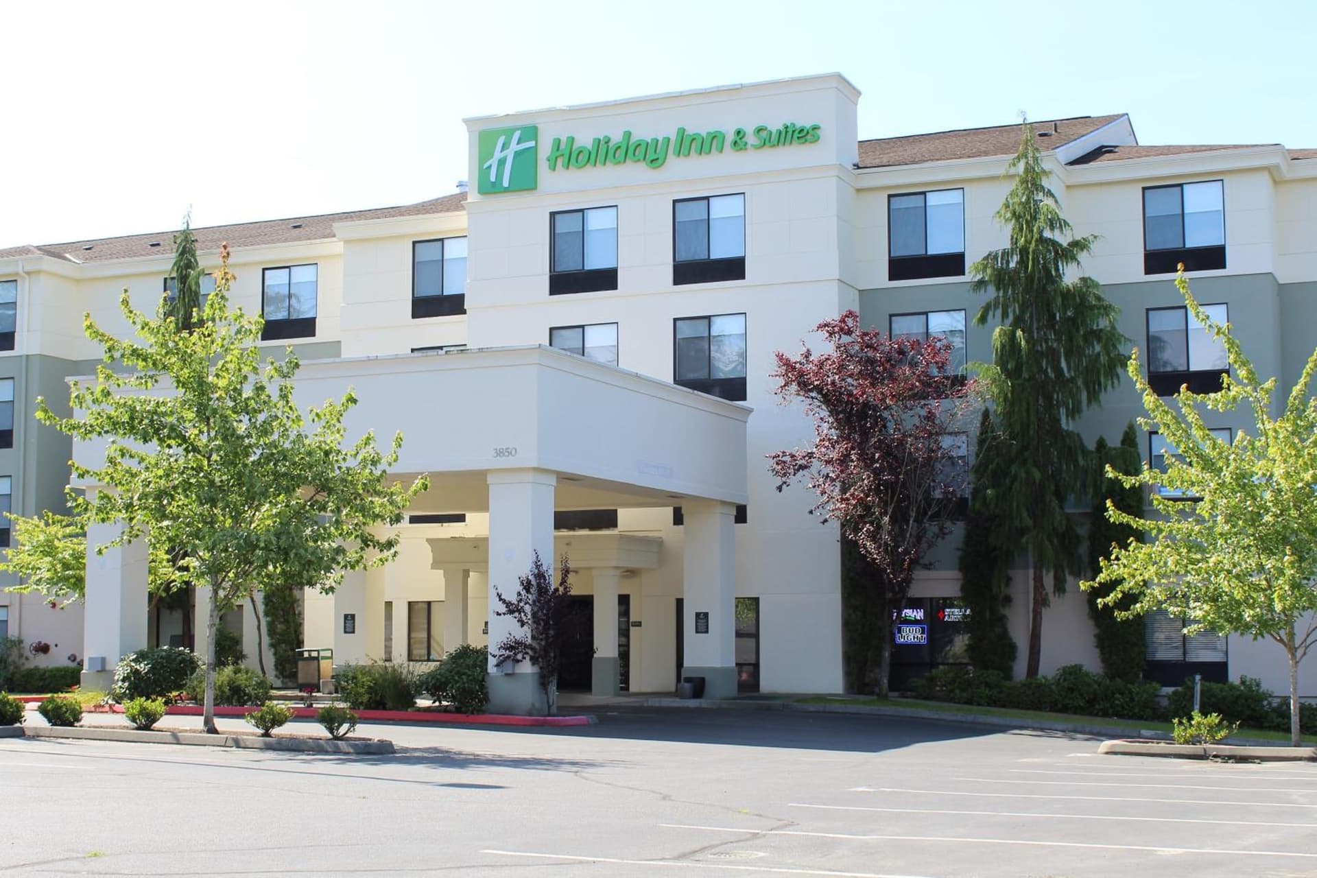 Holiday Inn & Suites Bothell by IHG