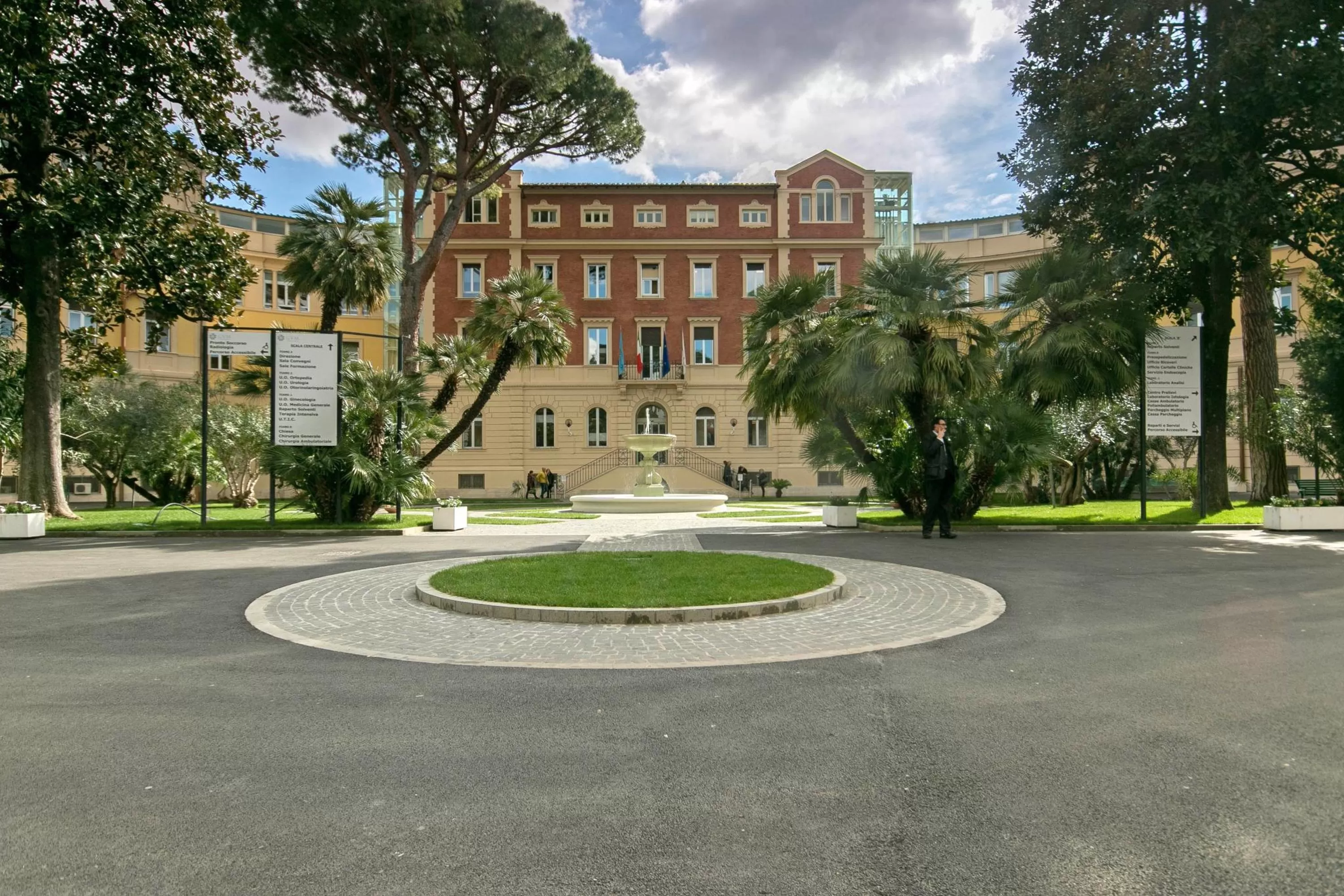 Gregorio VII Luxury Suites