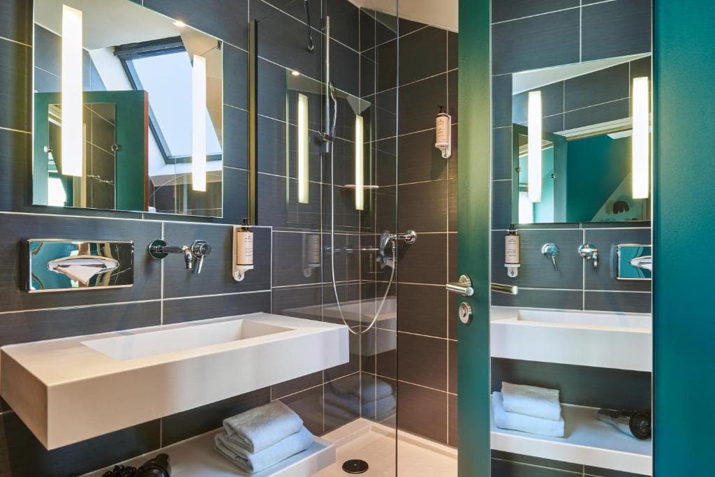 Mercure Paris Tour Eiffel Pont Mirabeau Hotel