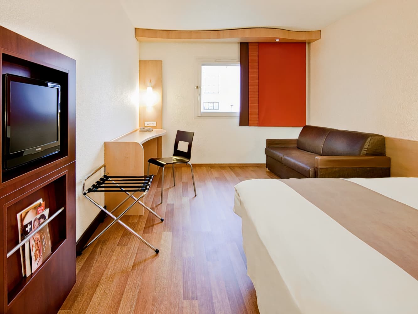 ibis Paris Pantin Eglise