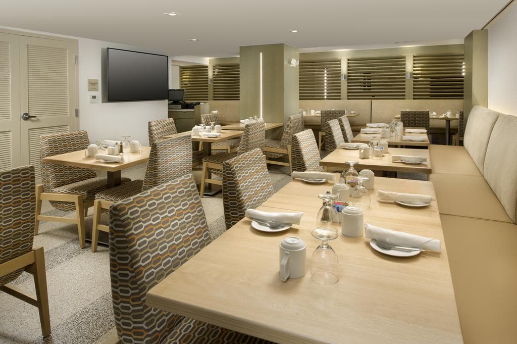 Hilton Garden Inn Miami South Beach