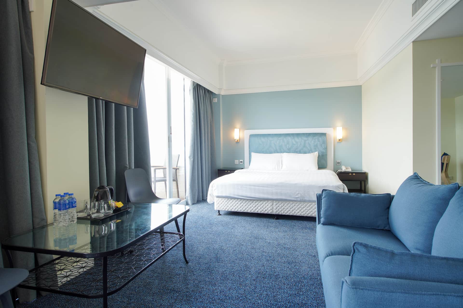 Warwick Hotel