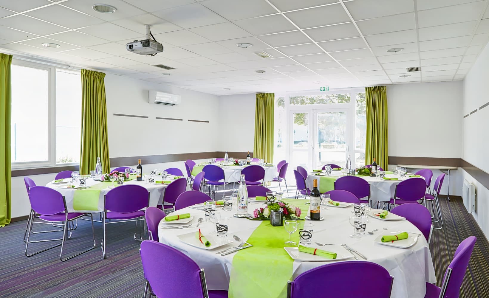 ibis Chartres West Lucé