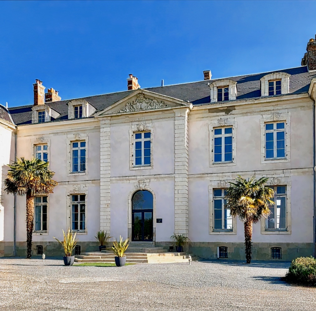 Hôtel Particulier Château des Marais